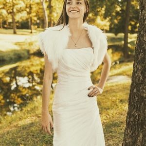 🐻‍❄ Ivory Faux Fur Gatsby Cropped Shawl 🐻‍❄